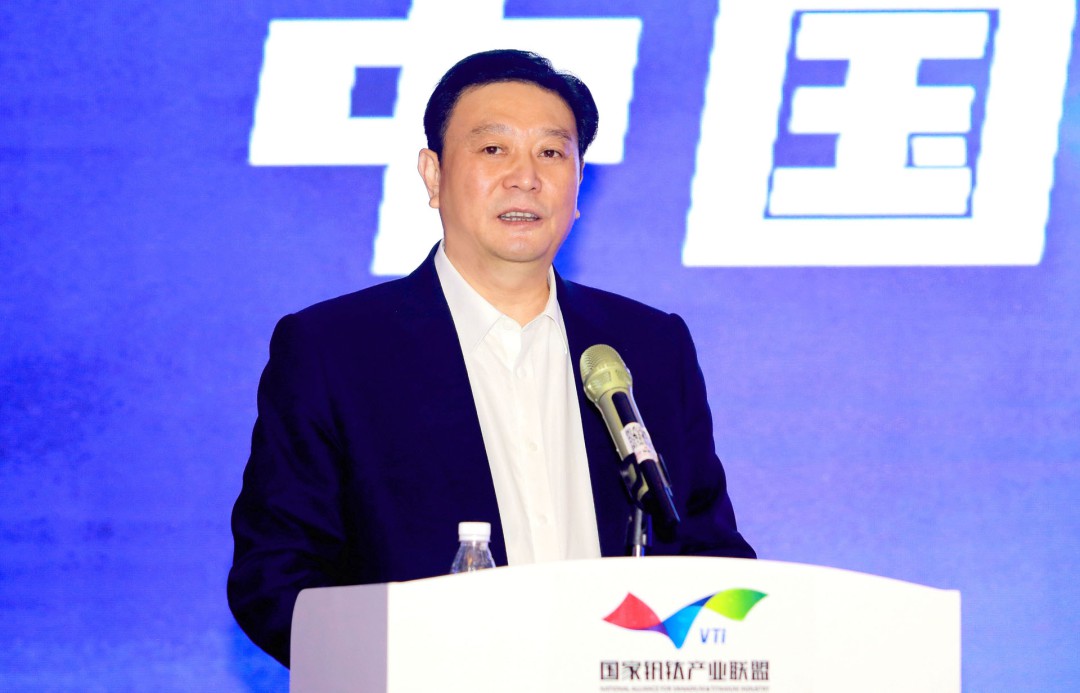 中國(guó)涂料工業(yè)協(xié)會(huì)會(huì)長(zhǎng)劉普軍